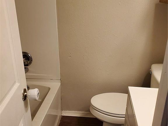 5th image of 1155 Henegar Dr