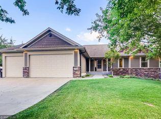 1093 Pelto Path, Woodbury, MN 55129