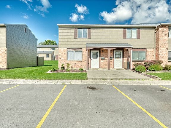 2nd image of 139 Autumn Chapel Way