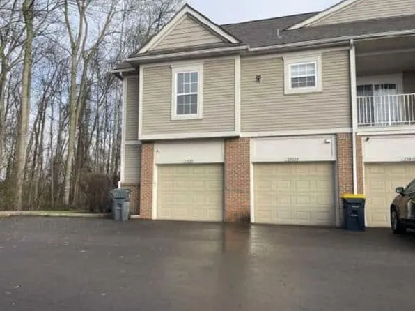 25628 Sun Sail Ct, Harrison Township, MI 48045