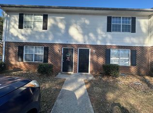 8022 Timberlake Rd APT 32, Lynchburg, VA 24502