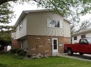 4435 Idlewild Ln, Hillside, IL 60162