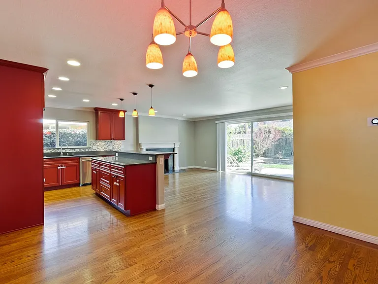 341 Hillsdale Ave — Photo 13