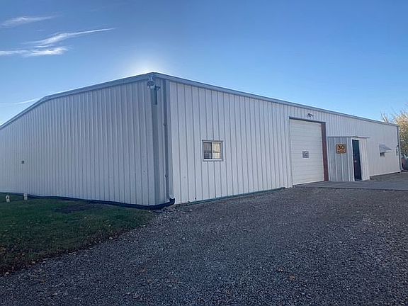 East 50x80, NW corner