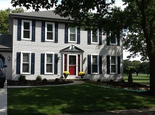 1200 Bainbridge Dr, Naperville, IL 60563