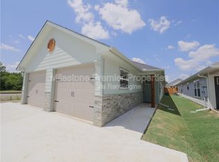 605 E Carter St, Sherman, TX 75090