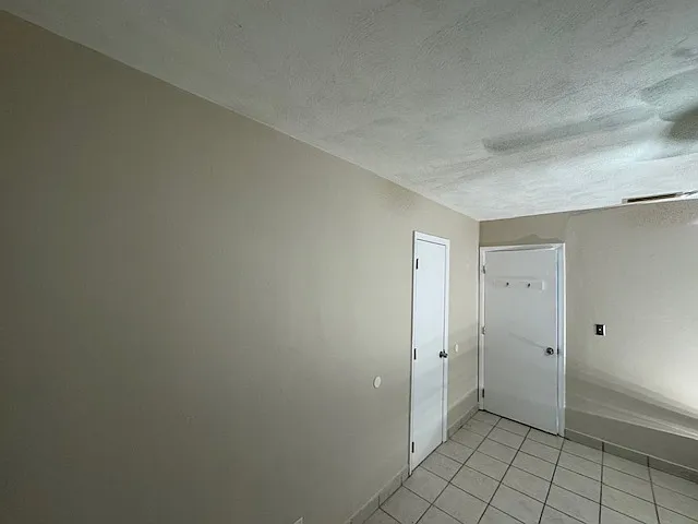 710 NE 46th Ct #3 — Photo 21