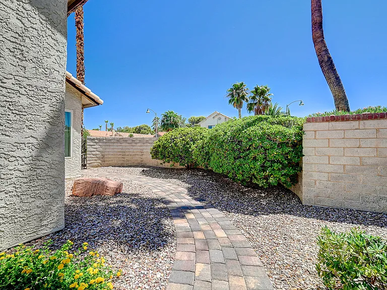 2733 Brookstone Ct — Photo 66