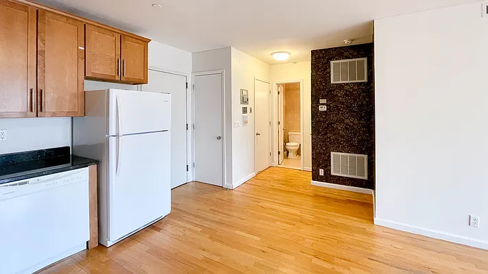 Rented by Corcoran | media 3