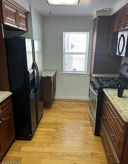 1727 Park St — Photo 23