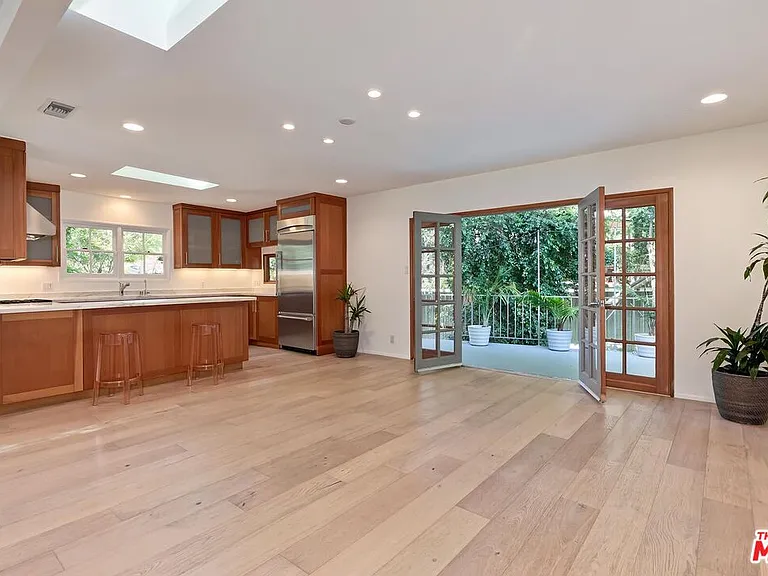 7586 Woodrow Wilson Dr — Photo 6