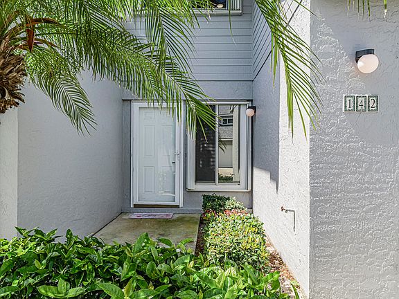 4th image of 4949 N Highway A1a #142