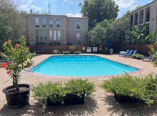 4643 Wild Indigo St APT 399, Houston, TX 77027