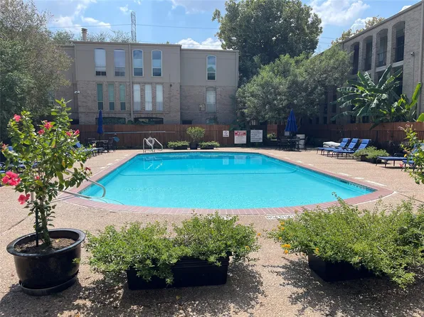 4643 Wild Indigo St APT 399, Houston, TX 77027