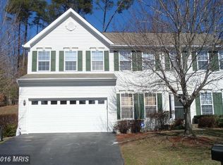 15621 Wheatfield Rd, Woodbridge, VA 22193