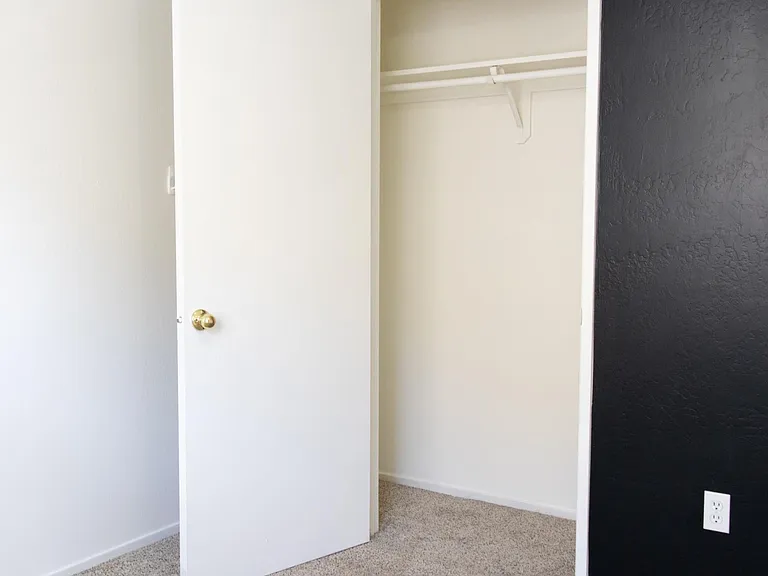 1228 Evadonna Rd — Photo 30