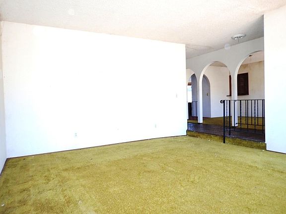 3rd image of 887 Santa Dorotea Cir