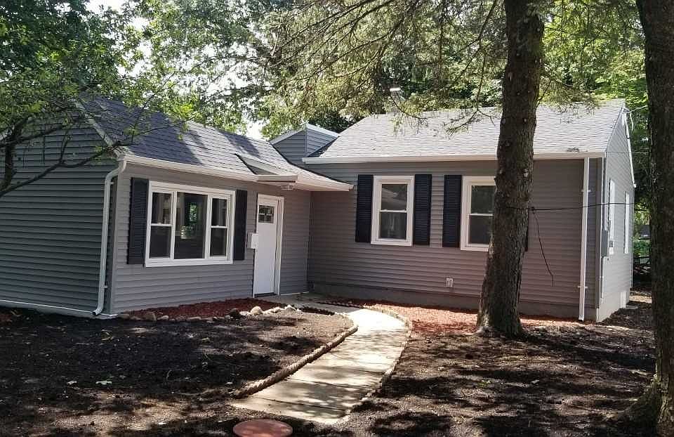 1st image of 578 Muller Pl