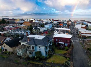 665 12th St APT 4, Astoria, OR 97103