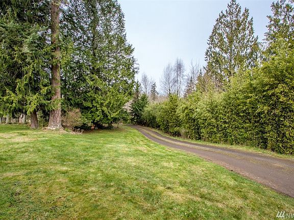 3rd image of 9251 NE Country Woods Ln