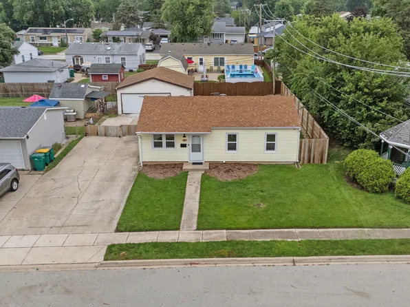 401 Kenyon Ave, Romeoville, IL 60446
