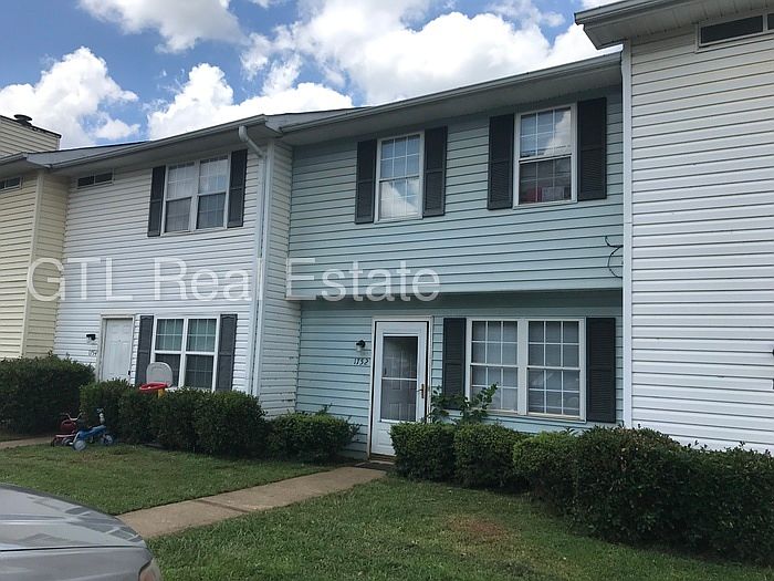 1st image of 1752 Bob White Ln SE