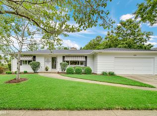 420 S 5th St, St Charles, IL 60174
