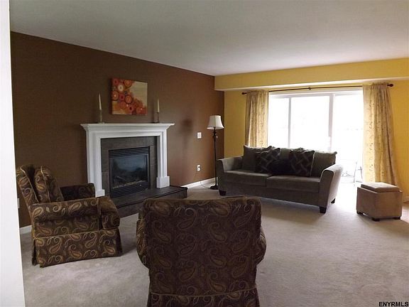 5th image of 24 Fox Glove Way