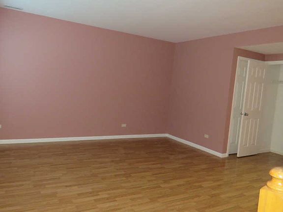3rd image of 1404 W Split Oak Cir