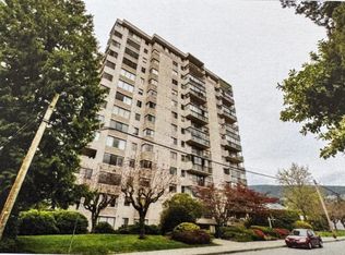 555 13th St #1101, West Vancouver, BC V7T2N8