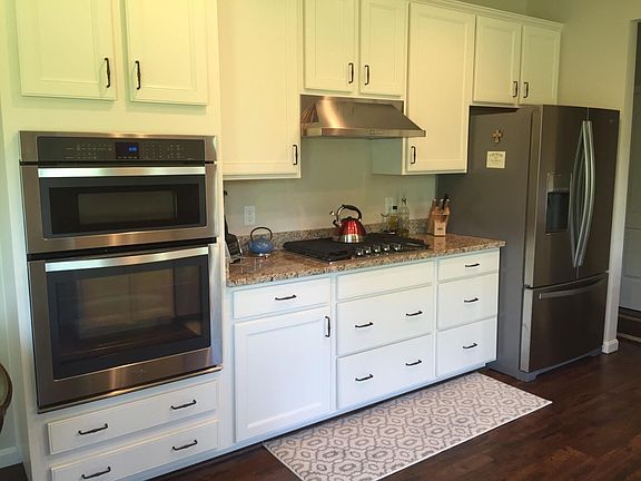 3rd image of 6084 Dawson Dr