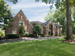 283 Tortoise Ln, Franklin Lakes, NJ 07417
