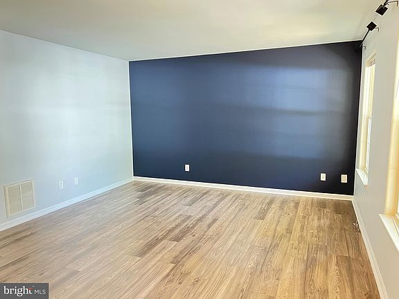 3rd image of 4506 Luau Ct