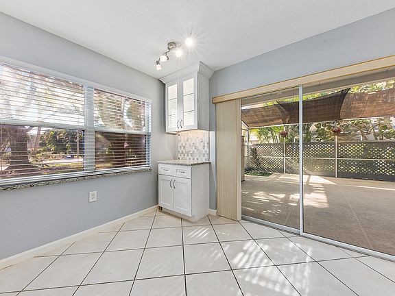 5th image of 3415 SW Sunset Trace Cir