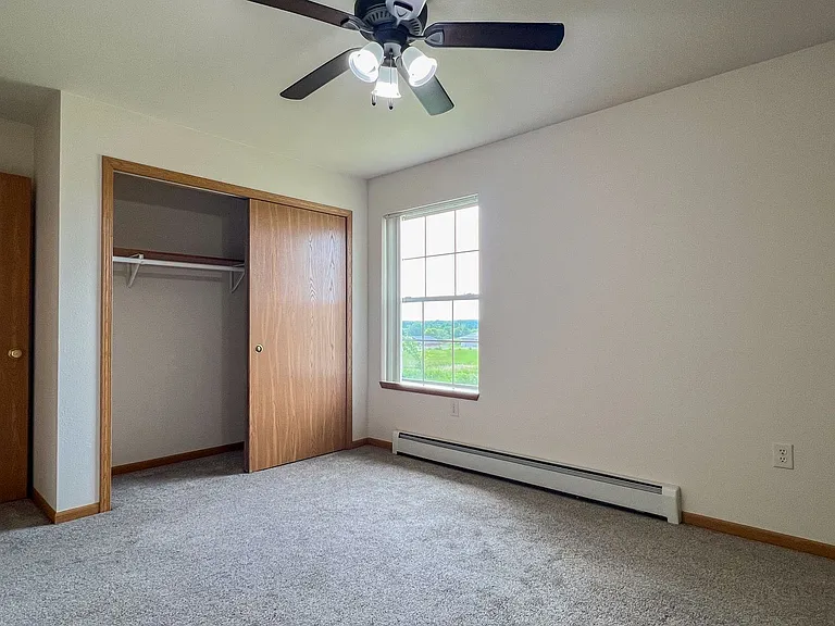 625 E Chesak Ave — Photo 18