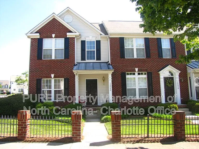 18040 Delmas Dr — Photo 1