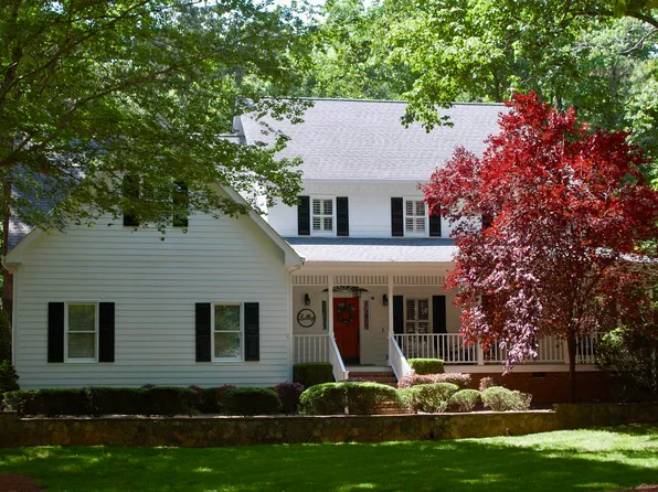 1300 Keynes Ct, Raleigh, NC 27615