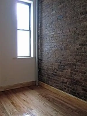 Rented by Camhi NYC Realty Inc | media 36