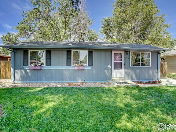 3rd image of 717 Mount Evans St