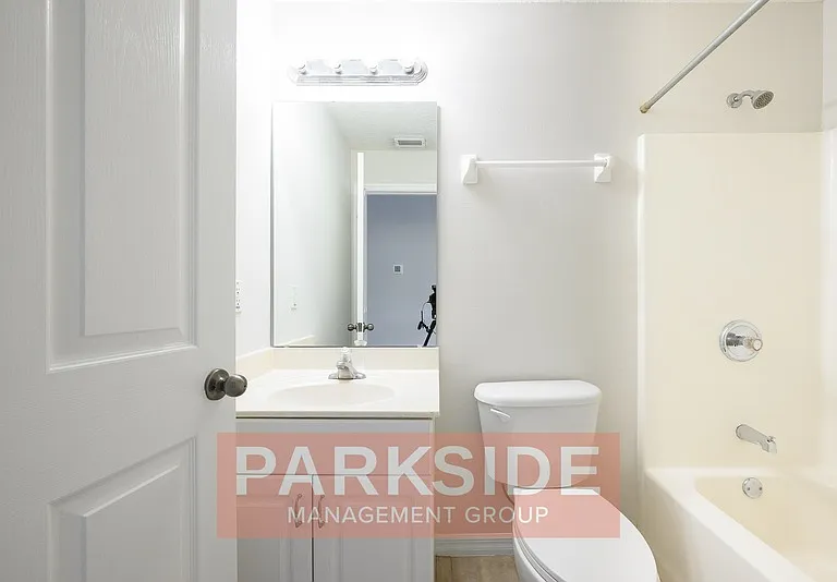 152 Cascade St #B — Photo 10