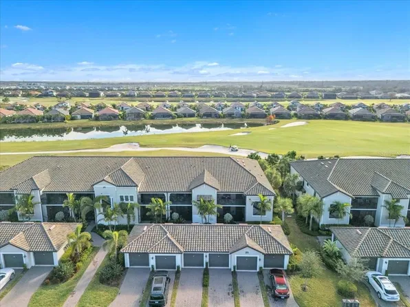 5711 Palmer Cir #206, Bradenton, FL 34211