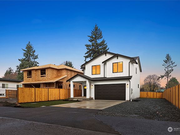 2nd image of 10115 12th Avenue E