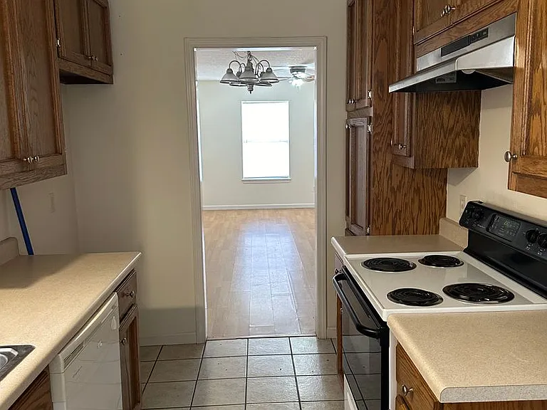 130 Cascade Dr — Photo 25