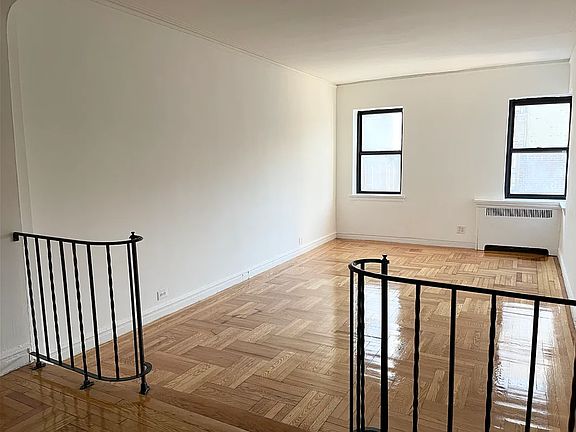 2nd image of 2265 University Ave APT 3C