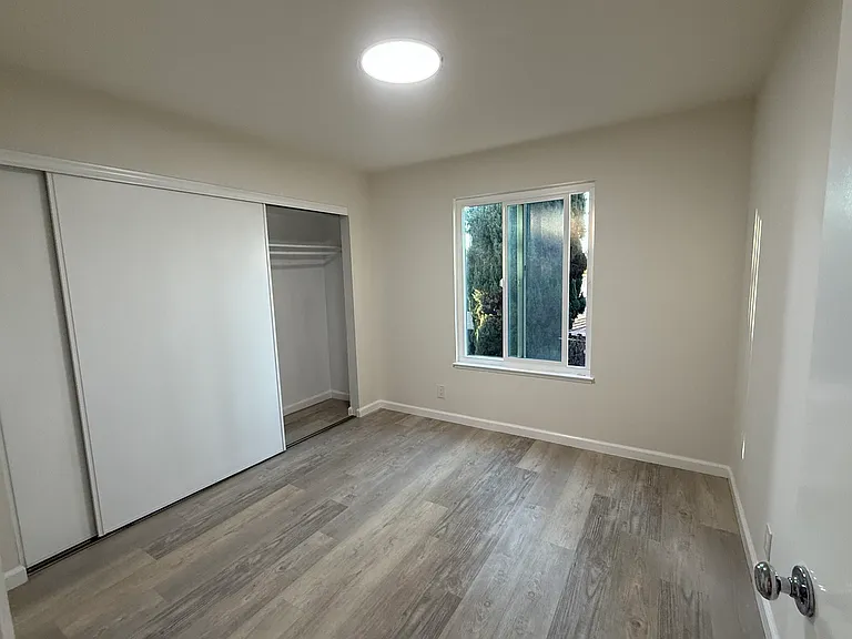 229 Kiely Blvd #A — Photo 14