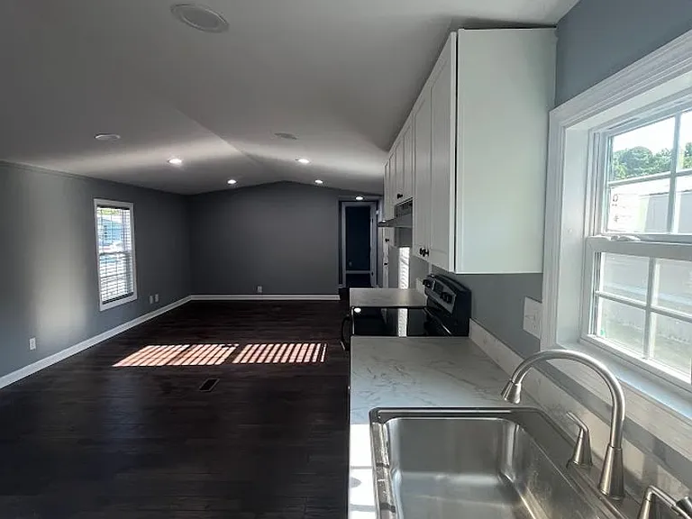 5627 Hardwick Ln — Photo 14