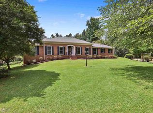 1128 Jim Starr Rd, Newnan, GA 30263