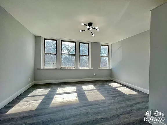 141 Park Ave #7 — photo 2 of 6