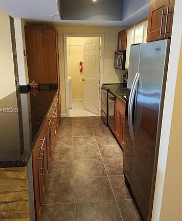 5th image of 9755 NW 52nd St APT 215