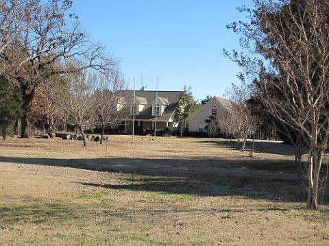 2nd image of 9006 SE County Road 2175